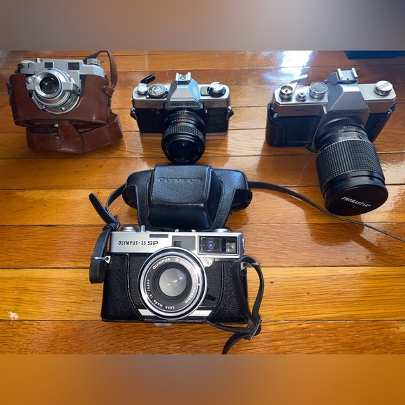 Vintage camera lot. Untested - Picture 1 of 9